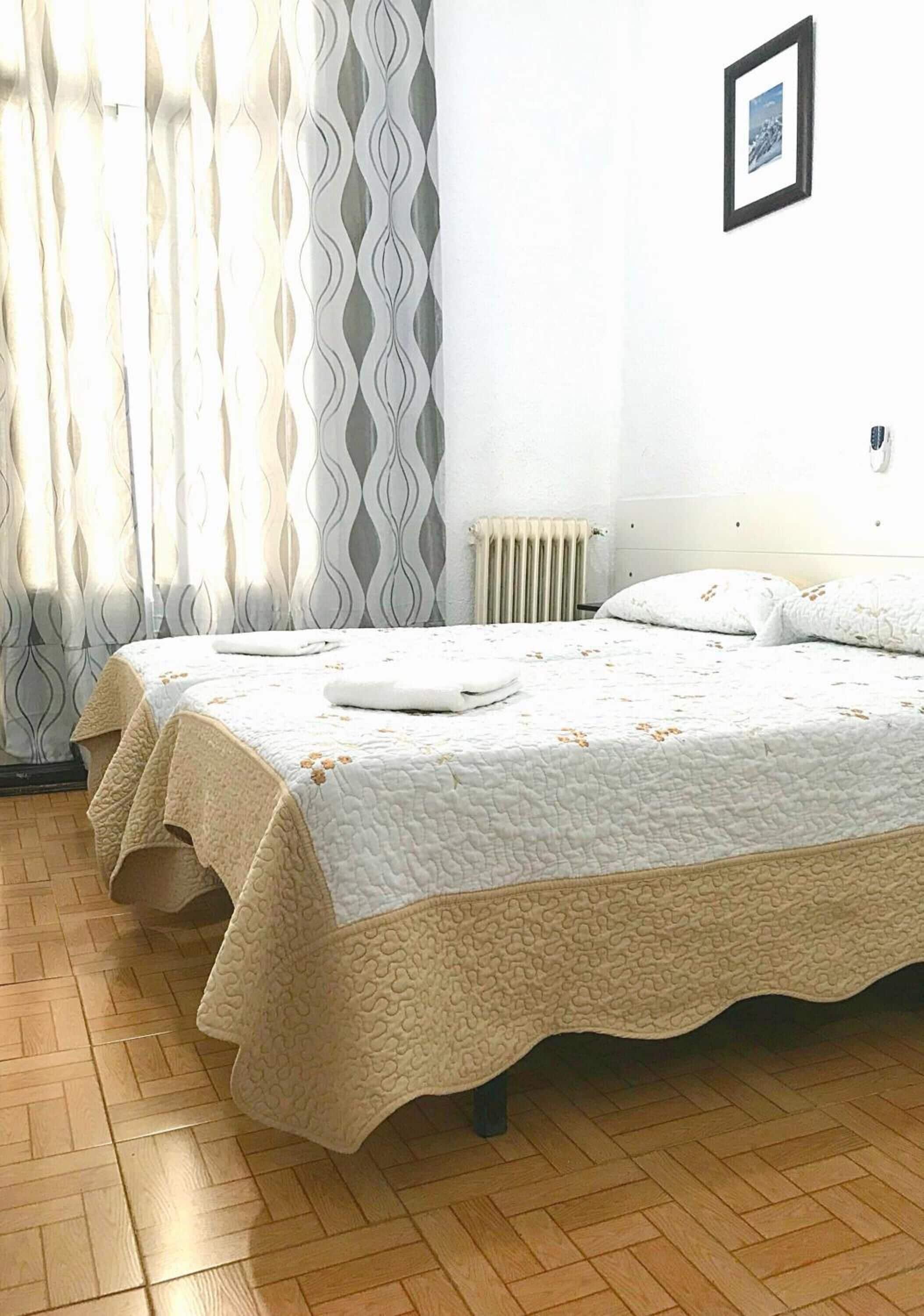 Hostal Los Arcos — Photos 2